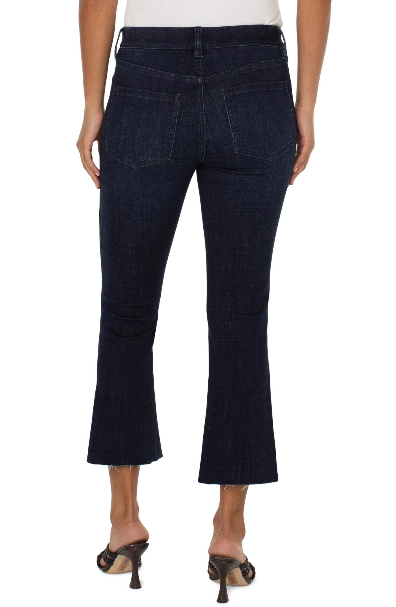 Gia Glider Crop