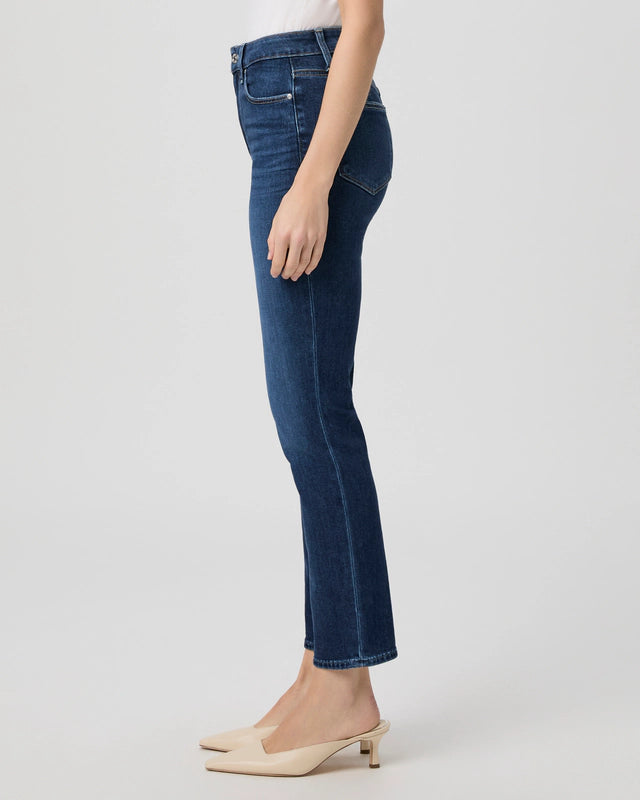 Gemma Crop