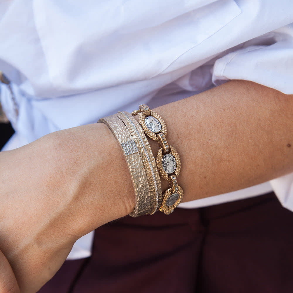 Gold Egy Crystal Bangle