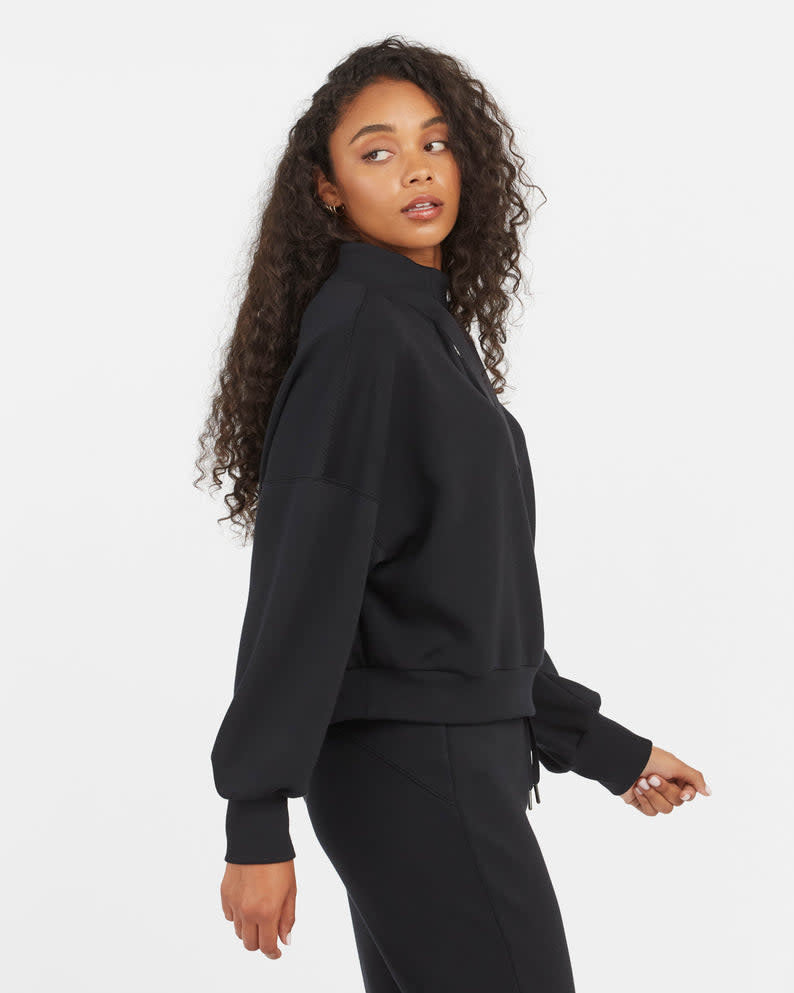 Air Essentials Pullover