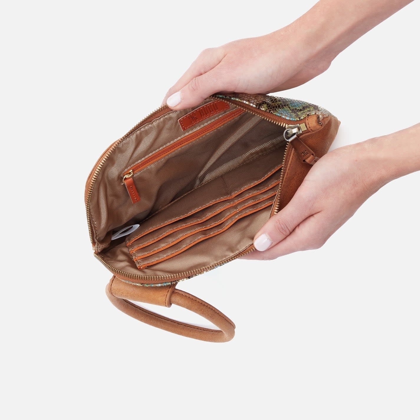 Sable Wristlet