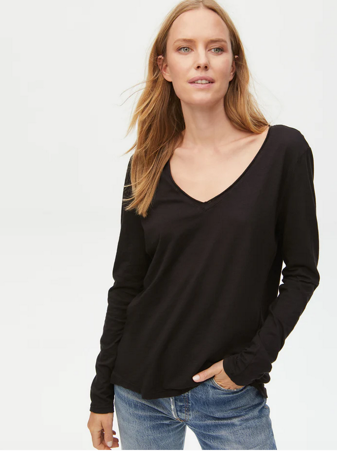 Sansa Tee