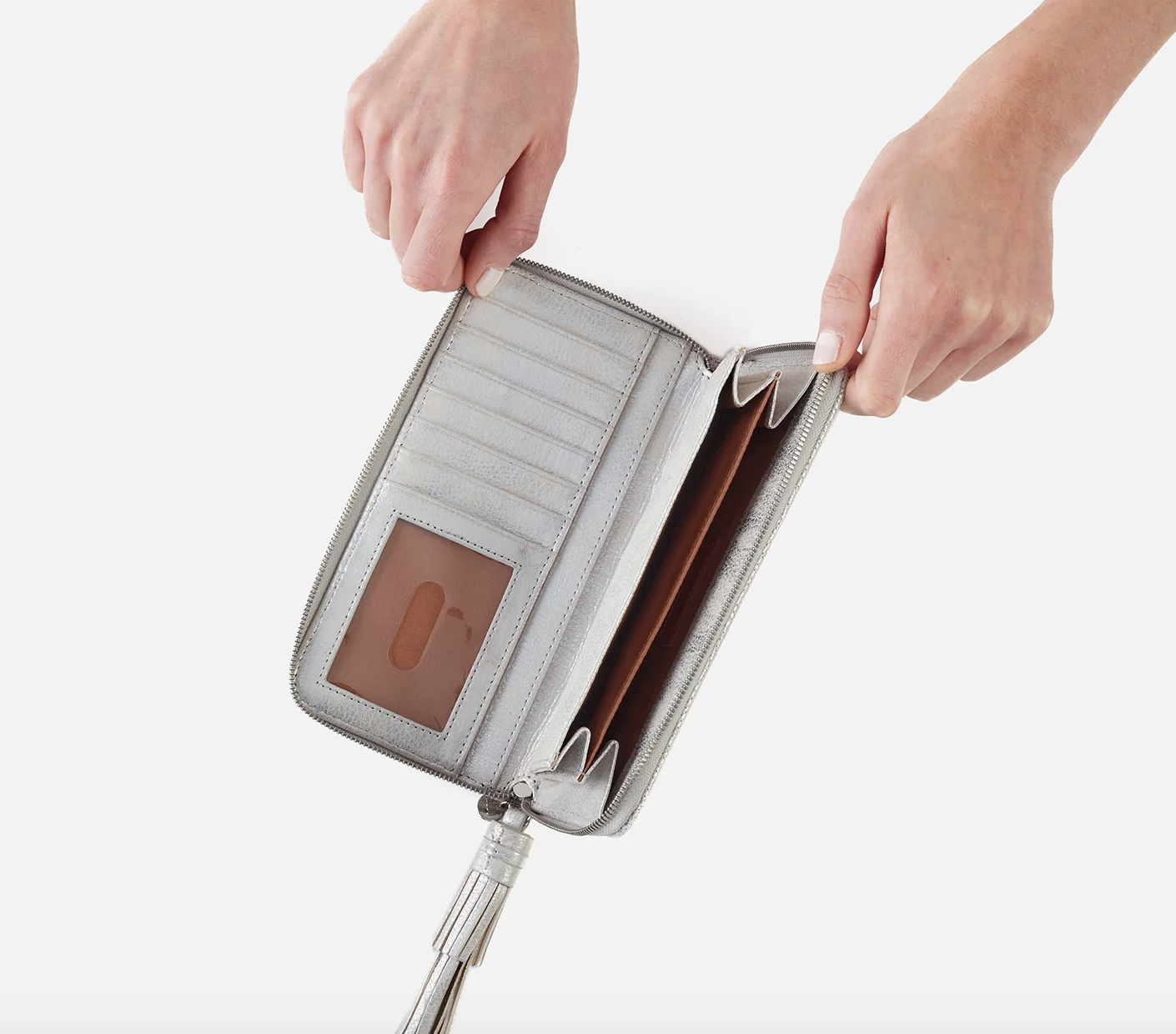 Nila Large Zip Around