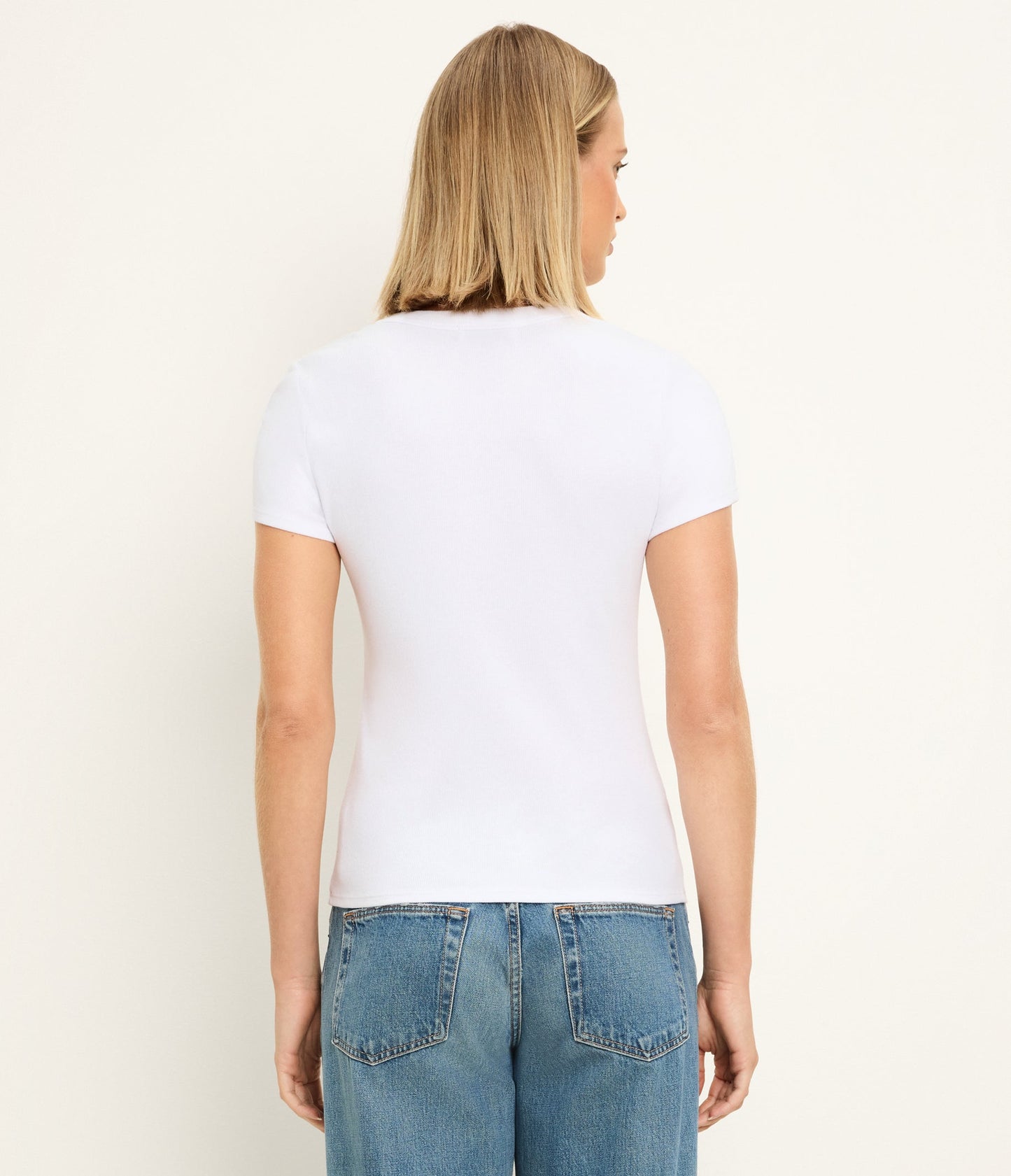 Calla Scoopneck Tee