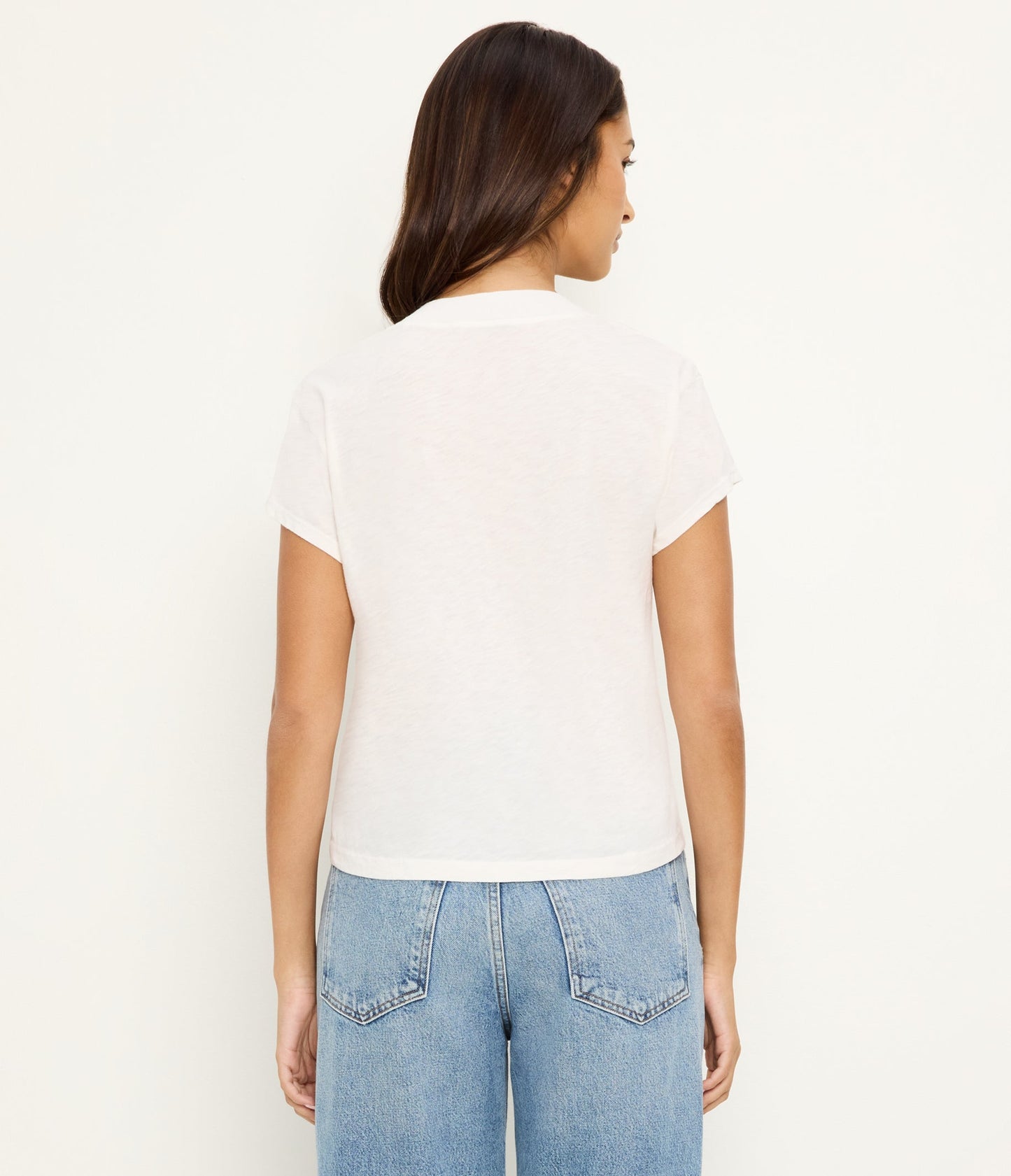 Harlan Cropped V-Neck Tee