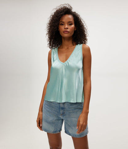 Liz V Neck Tank