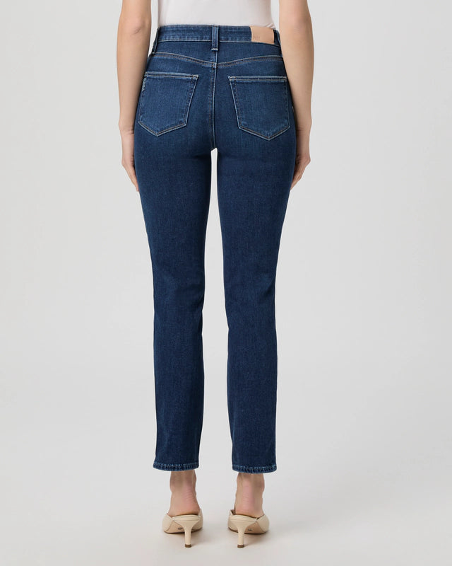 Gemma Crop