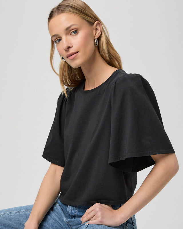 Sigrid Tee