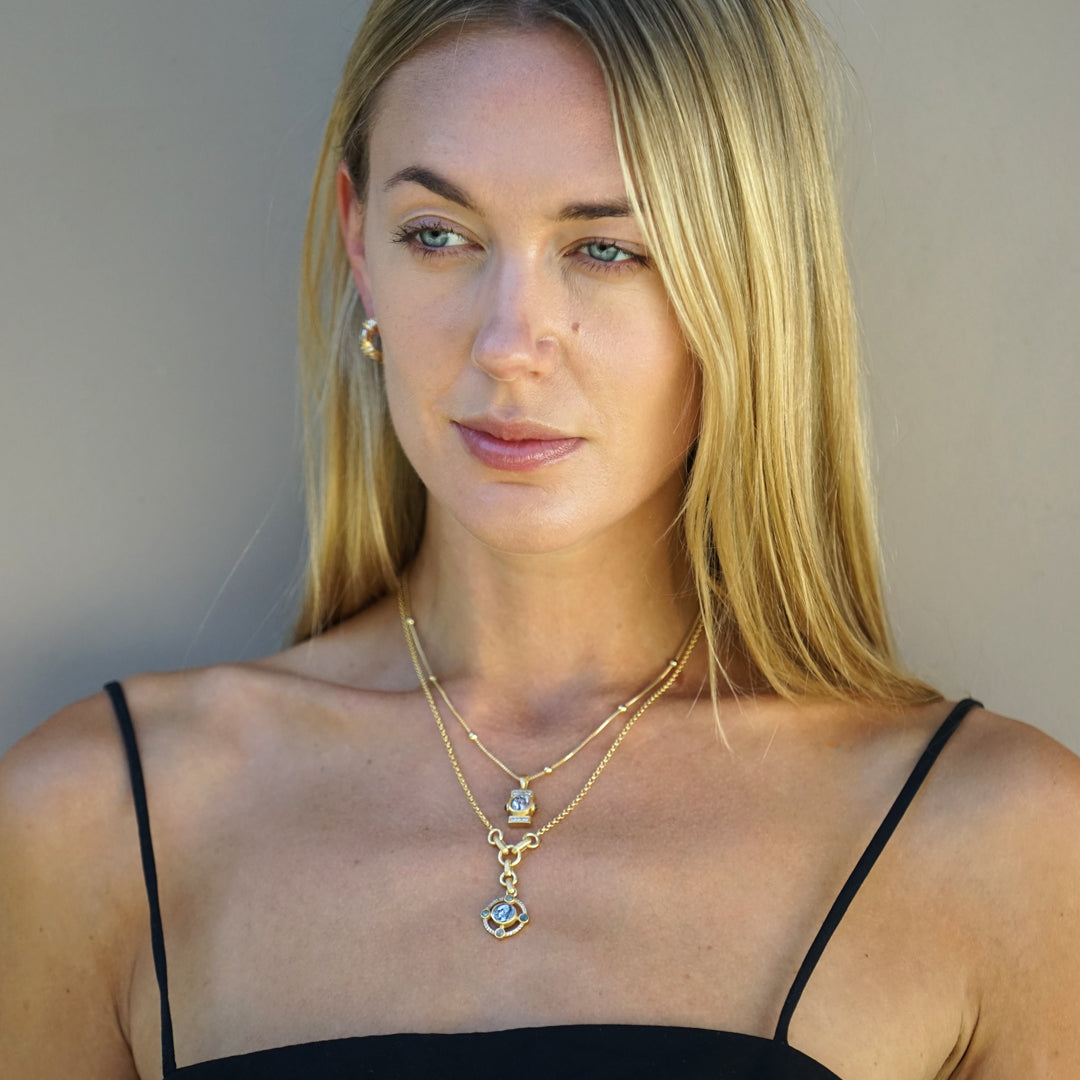 Gold Leon Coin Necklace