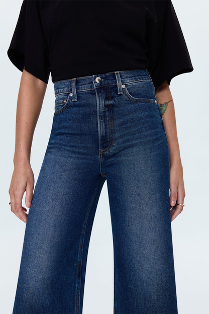 Lana Crop