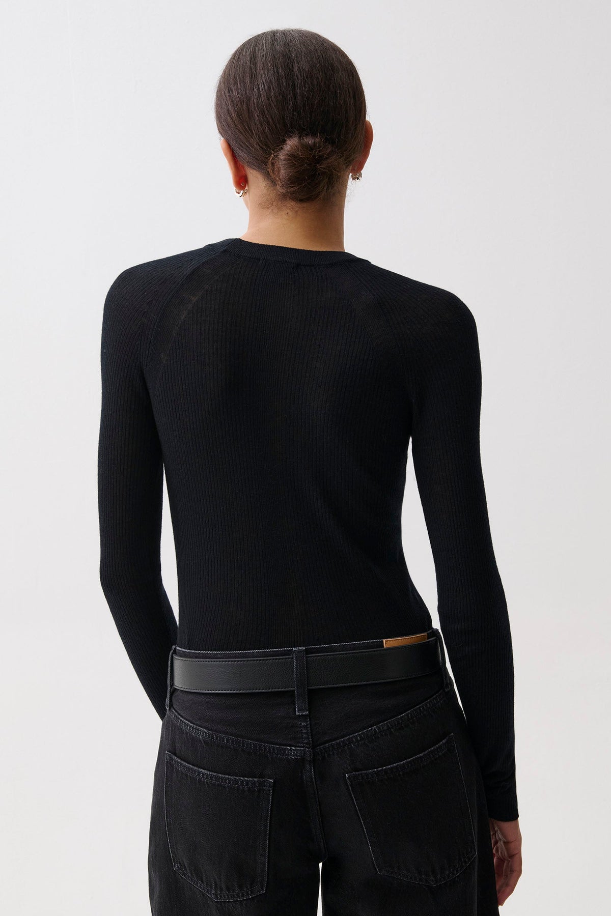 Juno Featherweight Sweater