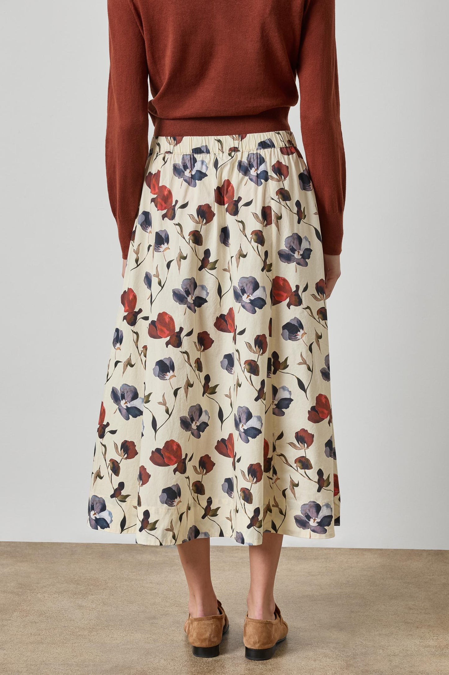 Elastic Waist Paneled Skirt