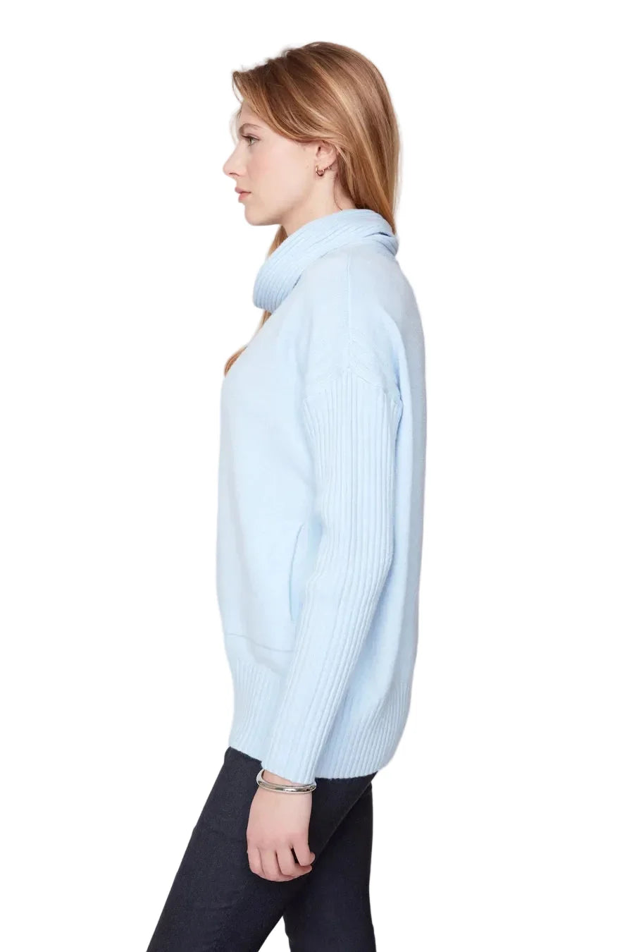 R6677 Sweater