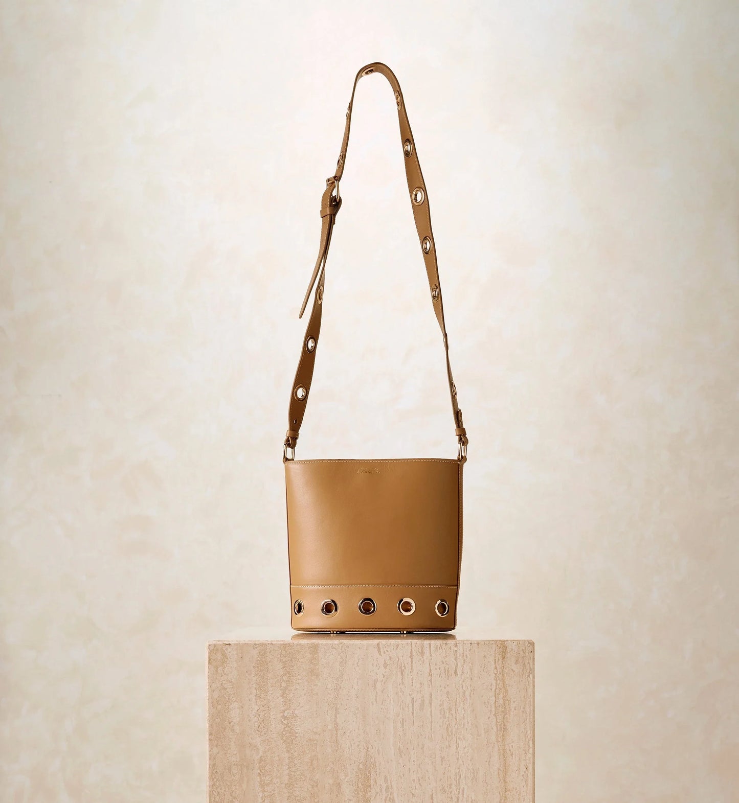 Rochelle Bucket Bag caramel