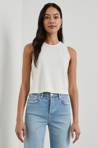 BOXY TANK